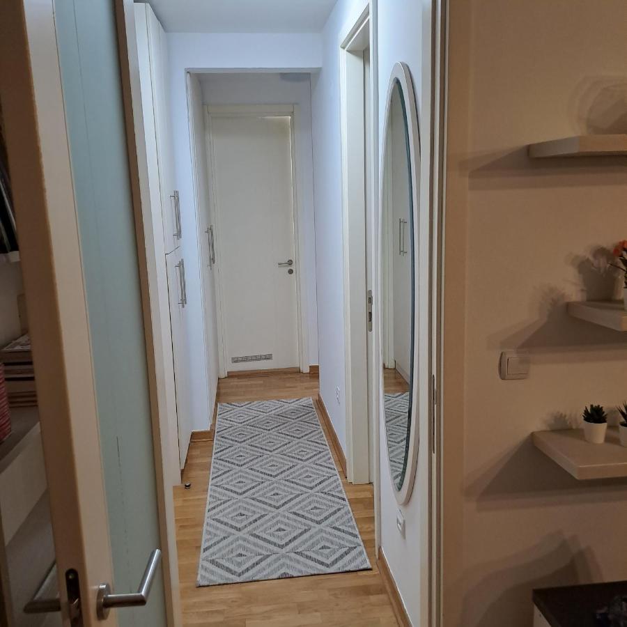 Manhattan Apartman Belvil Beograd Eksteriør bilde