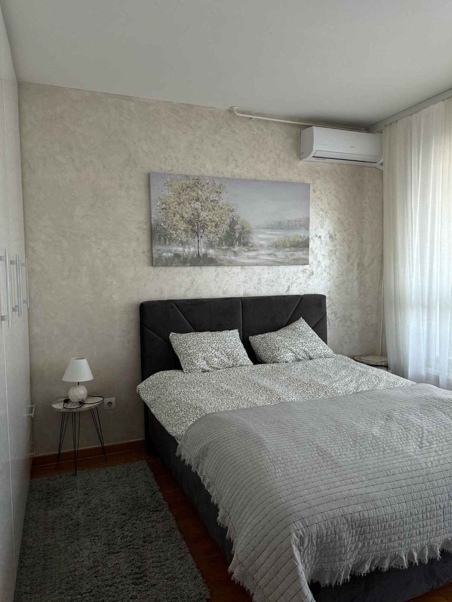 Manhattan Apartman Belvil Beograd Eksteriør bilde
